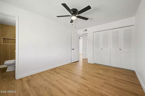 Bedroom - 4717 N 79th Ln, Phoenix, AZ 85033 photo 1 of 4