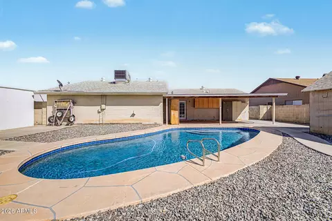 Exterior - 7720 W Earll Dr, Phoenix, AZ 85033 photo 2 of 5