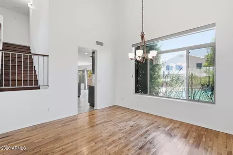 4626 E Summerhaven Dr, Phoenix, AZ 85044 photo 6