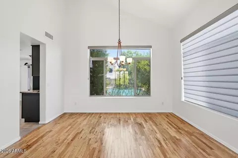 4626 E Summerhaven Dr, Phoenix, AZ 85044 photo 9