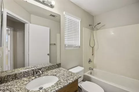 Bath - 754 S Sorrell Ln, Gilbert, AZ 85296 photo 1 of 3