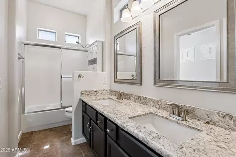 Bath - 4342 W Hackamore Dr, Phoenix, AZ 85083 photo 2 of 3