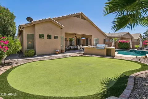 Exterior - 4342 W Hackamore Dr, Phoenix, AZ 85083 photo 9 of 12