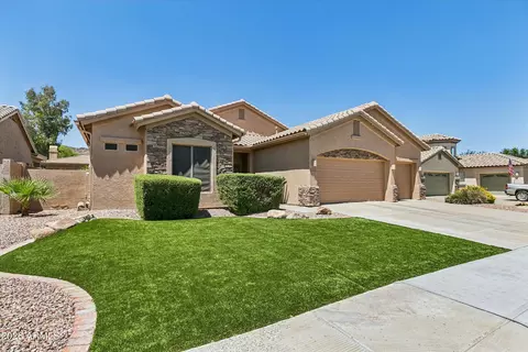 Exterior - 4342 W Hackamore Dr, Phoenix, AZ 85083 photo 11 of 12