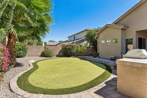 Exterior - 4342 W Hackamore Dr, Phoenix, AZ 85083 photo 10 of 11