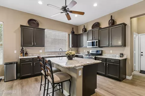 Kitchen - 4342 W Hackamore Dr, Phoenix, AZ 85083 photo 1 of 6