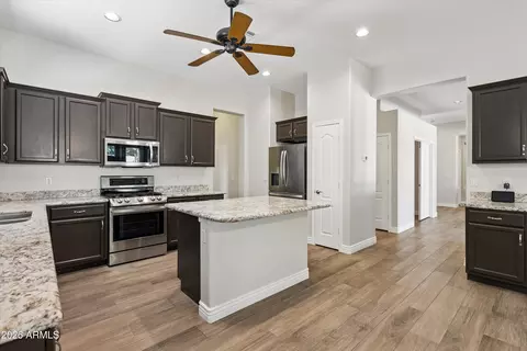 Entry Way - 4342 W Hackamore Dr, Phoenix, AZ 85083 photo 2 of 2