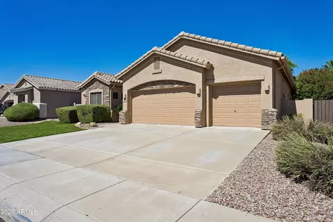 Exterior - 4342 W Hackamore Dr, Phoenix, AZ 85083 photo 11 of 11