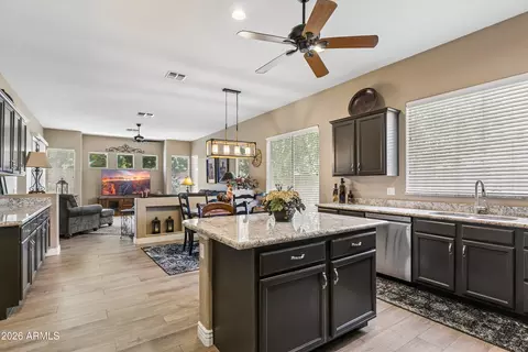 Kitchen - 4342 W Hackamore Dr, Phoenix, AZ 85083 photo 5 of 6