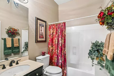 Bath - 4342 W Hackamore Dr, Phoenix, AZ 85083 photo 4 of 4