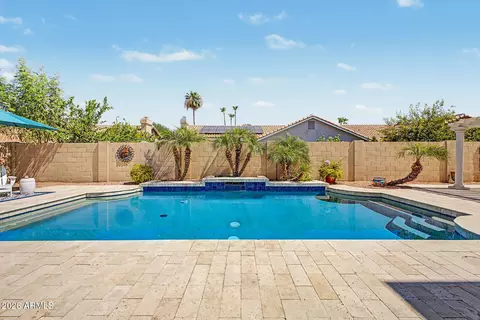 Exterior - 414 S Surfside Dr, Gilbert, AZ 85233 photo 5 of 6