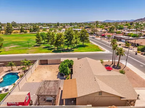 View/Area - 10035 S 44th St, Phoenix, AZ 85044 photo 4 of 10