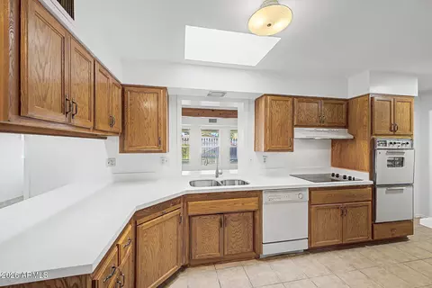 343 E Broadmor Dr, Tempe, AZ 85282 photo 14