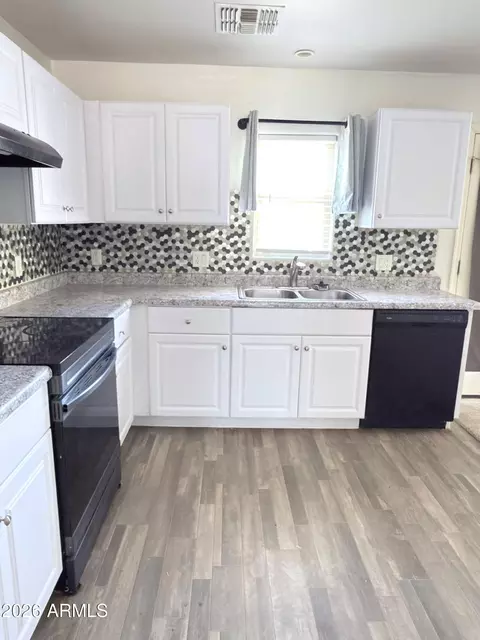151 E Patton Ave, Coolidge, AZ 85128 photo 5