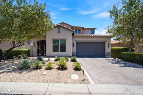 10019 E Hillside Dr E, Scottsdale, AZ 85255