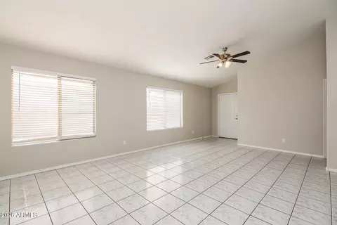 1024 E Santa Cruz Ln, Apache Junction, AZ 85119 photo 2