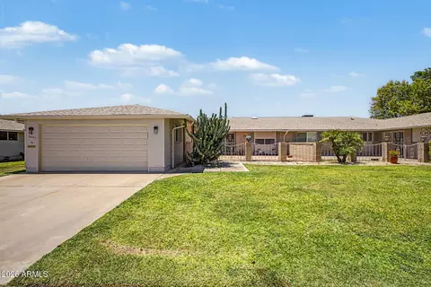 10431 W El Capitan Cir, Sun City, AZ 85351