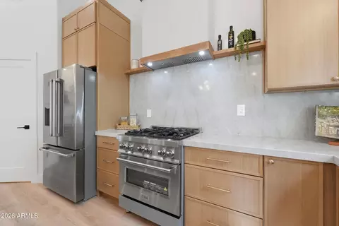 Kitchen - 7703 E Sayan St, Mesa, AZ 85207 photo 6 of 6