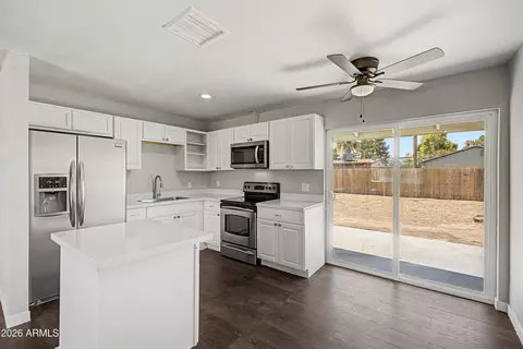 Kitchen - 263 W Hunter St, Mesa, AZ 85201 photo 1 of 2