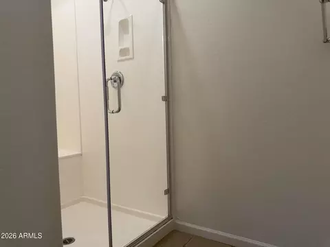 Bath - 6628 S 4th St, Phoenix, AZ 85042 photo 2 of 3