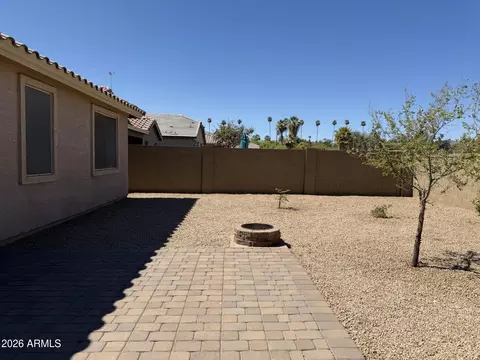 Exterior - 6628 S 4th St, Phoenix, AZ 85042 photo 4 of 7