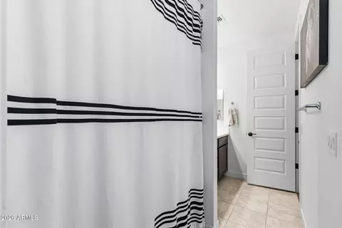 Bath - 11018 E Tesla Ave, Mesa, AZ 85212 photo 3 of 4