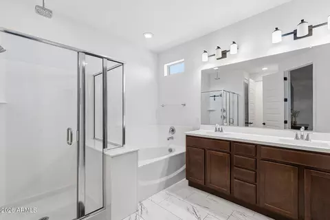 Bath - 11018 E Tesla Ave, Mesa, AZ 85212 photo 1 of 4