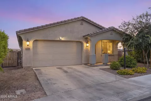Exterior - 11018 E Tesla Ave, Mesa, AZ 85212 photo 35 of 39