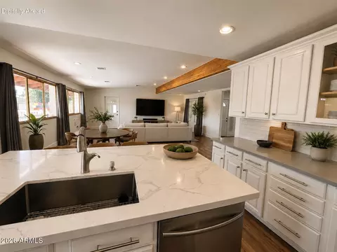 Kitchen - 2533 E Geneva Dr, Tempe, AZ 85282 photo 4 of 4