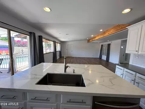 Kitchen - 2533 E Geneva Dr, Tempe, AZ 85282 photo 3 of 4