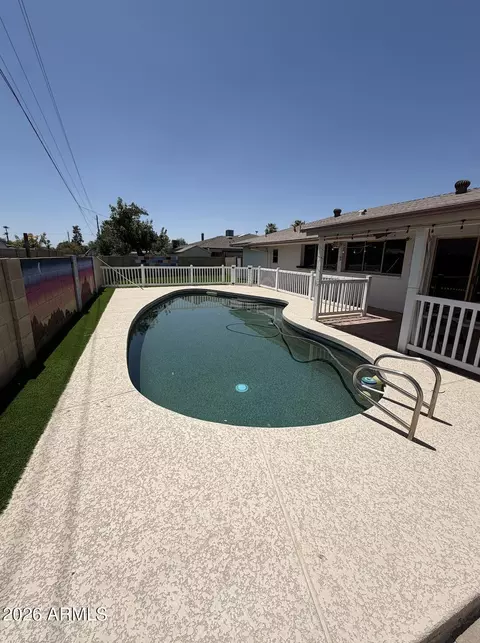 Exterior - 2533 E Geneva Dr, Tempe, AZ 85282 photo 1 of 4