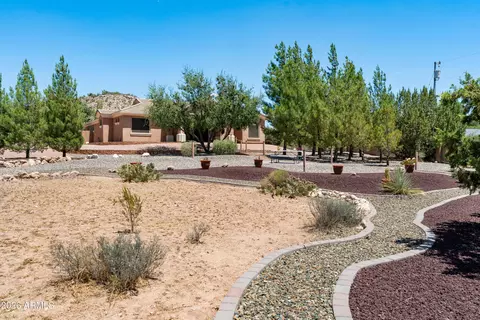 Exterior - 3925 E Ormand Cv, Rimrock, AZ 86335 photo 10 of 14