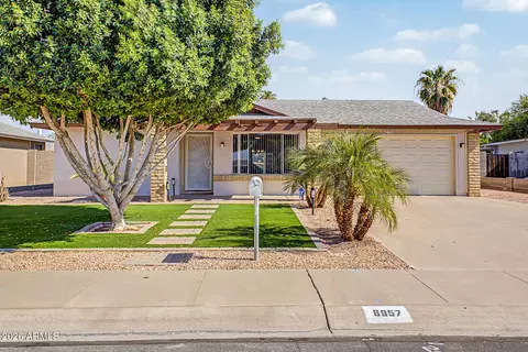 6957 W San Juan Ave, Glendale, AZ 85303