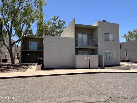 2833 E Paradise Ln, Phoenix, AZ 85032 photo 2