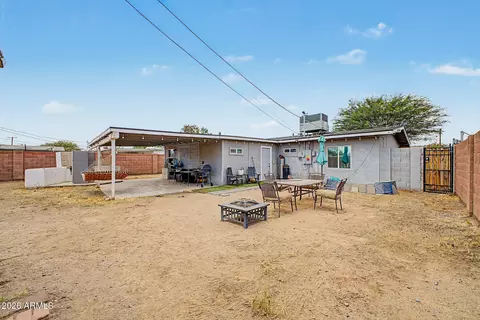 Exterior - 1817 N 38th Dr, Phoenix, AZ 85009 photo 5 of 9