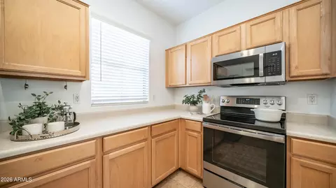 Kitchen - 10058 E Kilarea Ave, Mesa, AZ 85209 photo 2 of 3