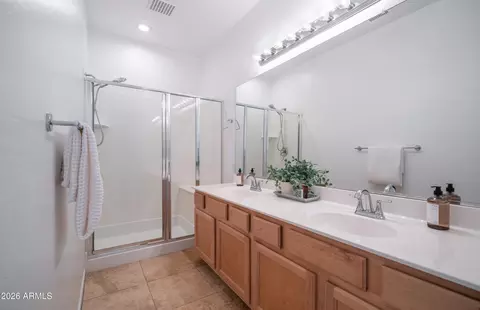 Bath - 10058 E Kilarea Ave, Mesa, AZ 85209 photo 1 of 3