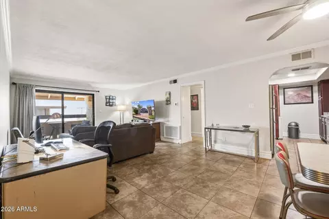 3825 E Camelback Rd #214, Phoenix, AZ 85018 photo 3