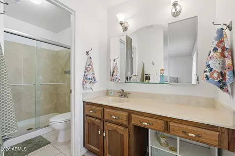 Bath - 1358 E Chilton Dr, Tempe, AZ 85283 photo 1 of 4