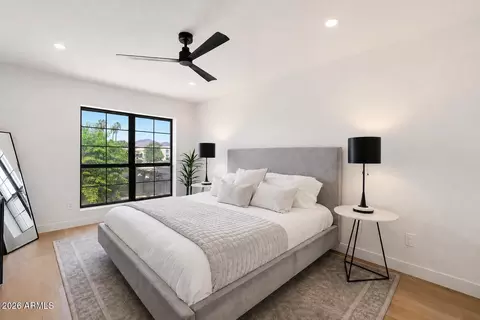 Bedroom - 8344 N 21st Dr #I211, Phoenix, AZ 85021 photo 1 of 5