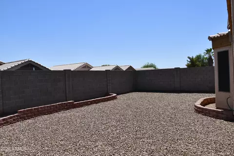 Exterior - 1387 W 18th Ave, Apache Junction, AZ 85120 photo 5 of 6