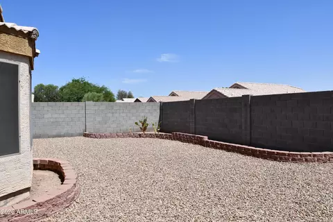Exterior - 1387 W 18th Ave, Apache Junction, AZ 85120 photo 4 of 6