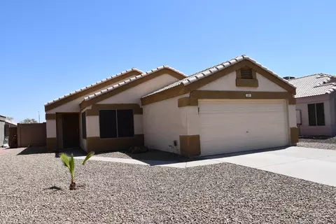 Exterior - 1387 W 18th Ave, Apache Junction, AZ 85120 photo 2 of 6