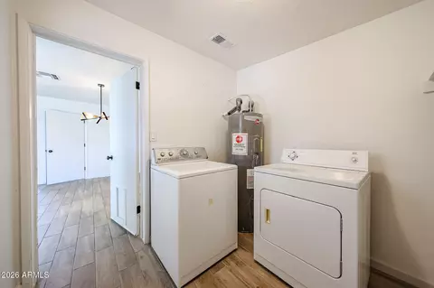 4034 E Windrose Dr, Phoenix, AZ 85032 photo 14