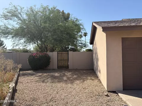 Exterior - 2020 E Rice Dr, Tempe, AZ 85283 photo 6 of 6