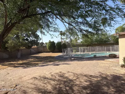 Exterior - 2020 E Rice Dr, Tempe, AZ 85283 photo 2 of 6