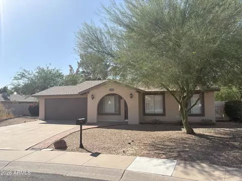 Exterior - 2020 E Rice Dr, Tempe, AZ 85283 photo 5 of 6