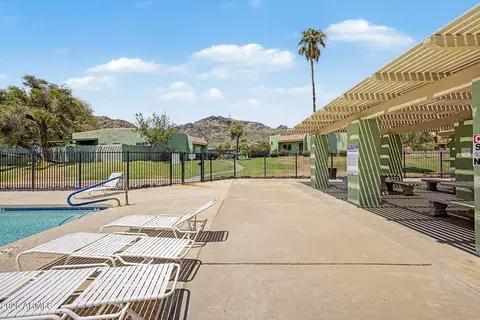 Exterior - 803 E Cochise Dr, Phoenix, AZ 85020 photo 11 of 12