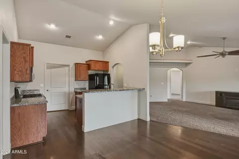 Entry Way - 708 S Ridgeway Ln, Payson, AZ 85541 photo 2 of 3