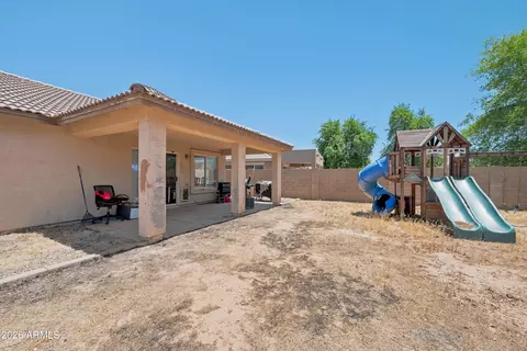 Exterior - 2871 E Morgan Dr, Gilbert, AZ 85295 photo 3 of 5